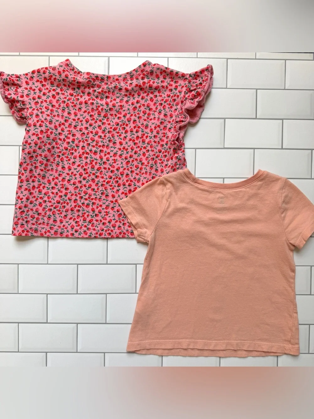 18M🍓 GAP Strawberry Short Sleeve T Shirt Bundle Ruffle Fashion Girl Balloons